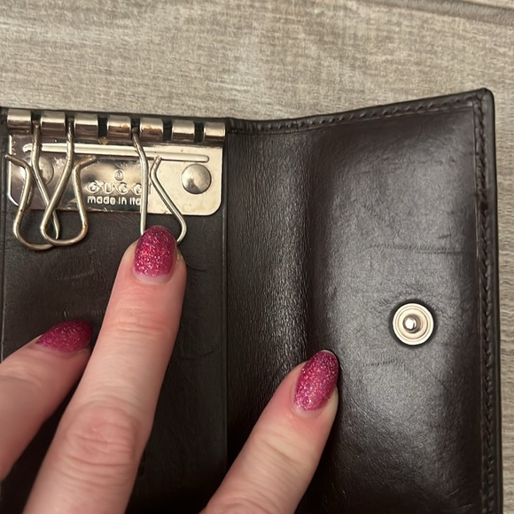 Authentic Gucci Monogram Key Case EUC - Picture 10 of 10